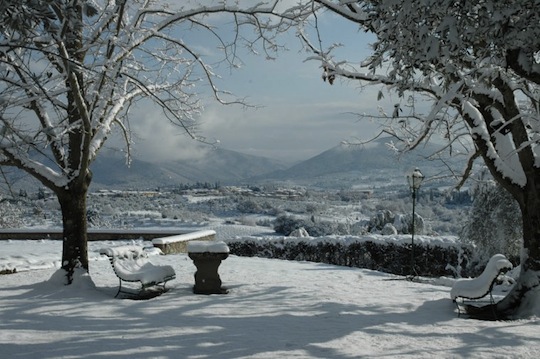 chianti_under_the_snow_02.jpg